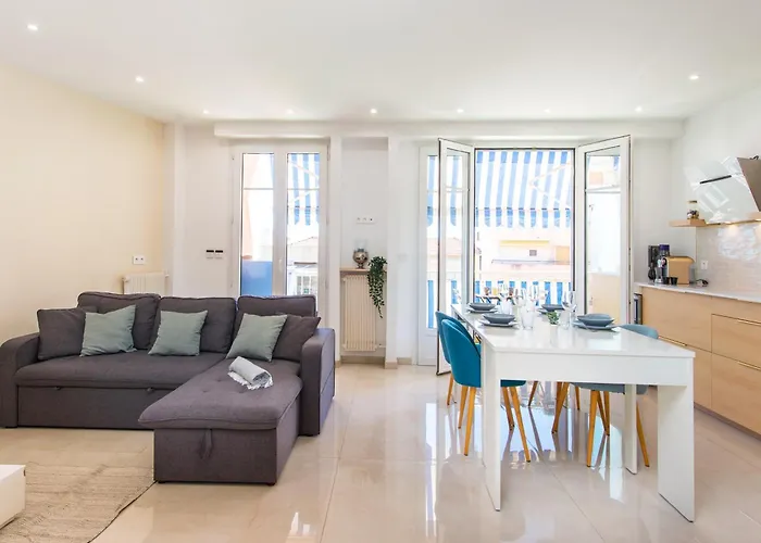 Sublime 3p A La Frontiere De Monaco