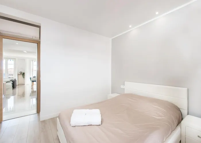 Sublime 3p A La Frontiere De Monaco 公寓